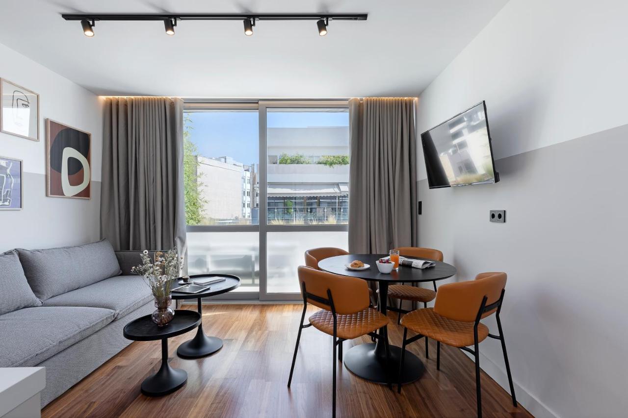 The Athenians Art Apartments Esterno foto