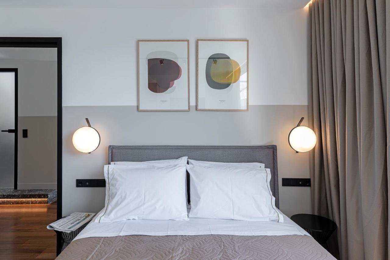 The Athenians Art Apartments Esterno foto