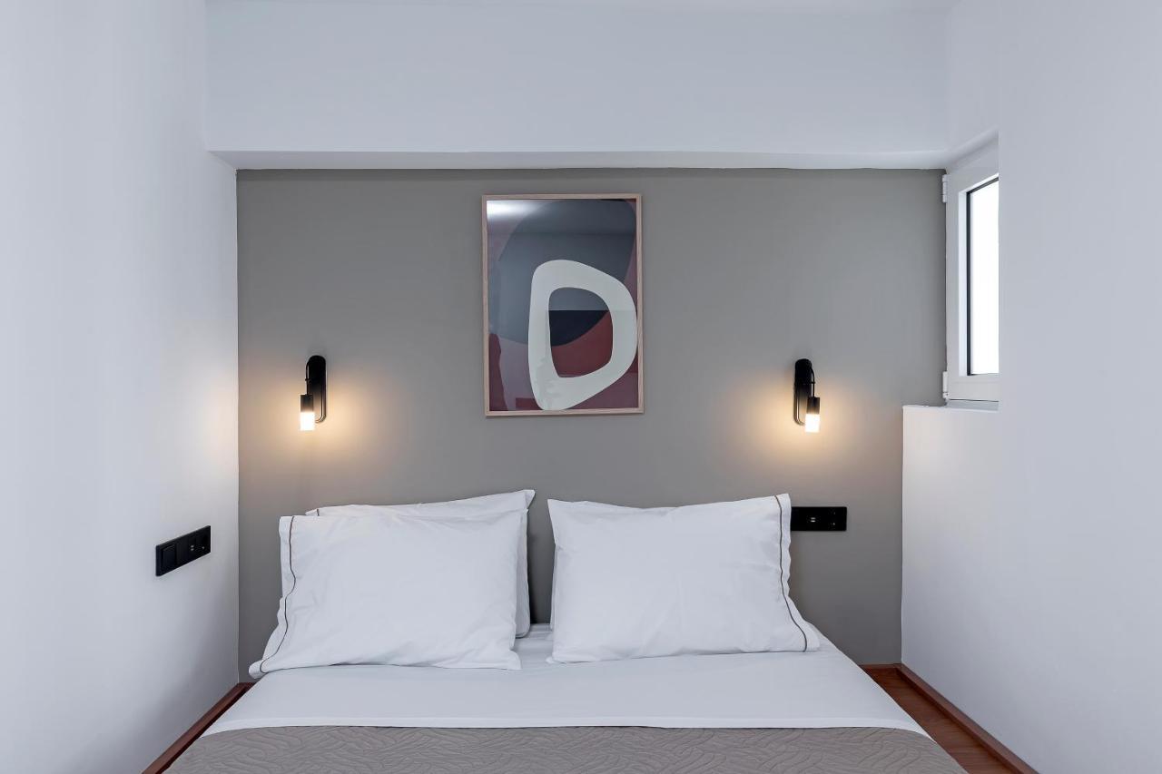 The Athenians Art Apartments Esterno foto